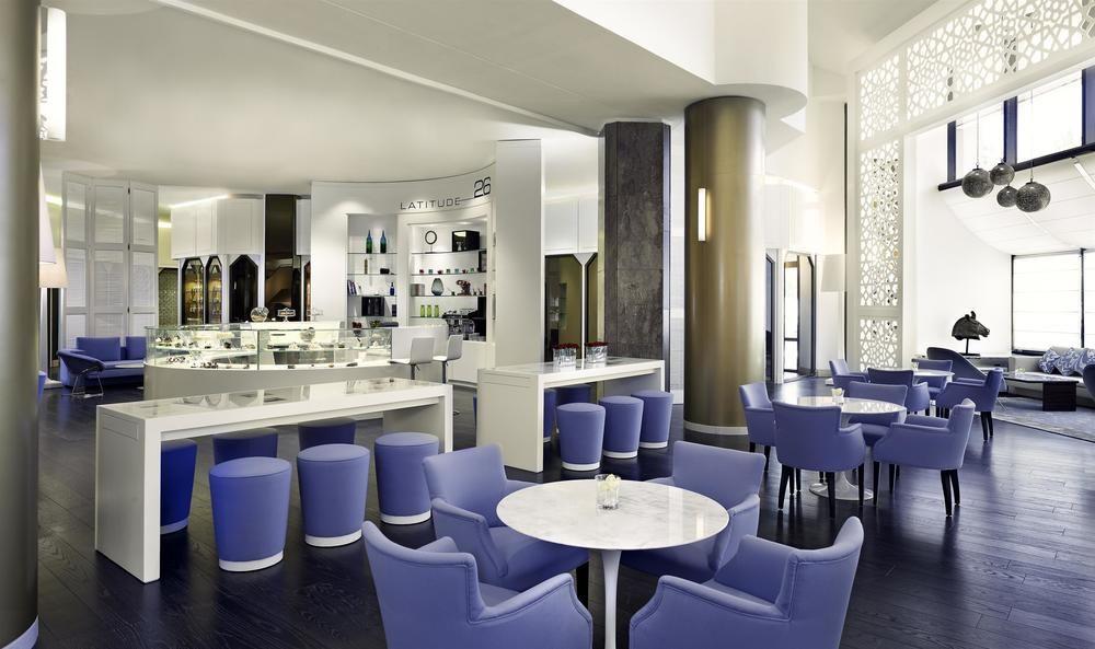 르 메르디앙 알 코바르 호텔 알크호바르 외부 사진 The lounge at the airport